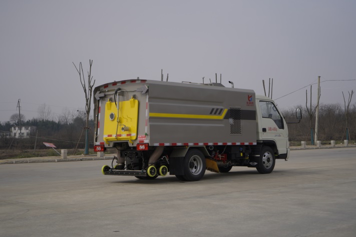 福田小卡3洗扫车