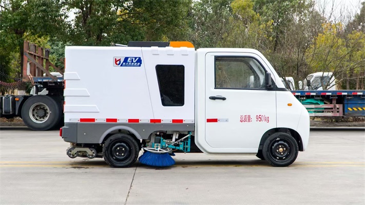 小神童电动扫路车